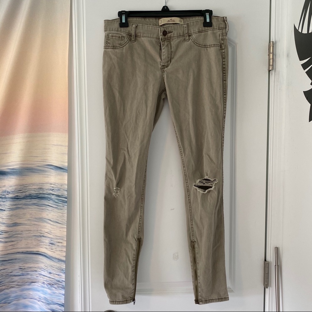 Hollister Super Skinny Jeans
